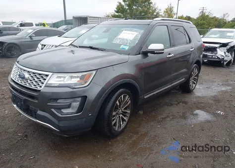 2016 Ford Explorer Platinum z USA, uszkodzony, nr VIN 1FM5K8HT2GGC10349
